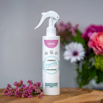Odświeżacz w sprayu do tkanin i wnętrz o zapachu Jaśmin 250 ml