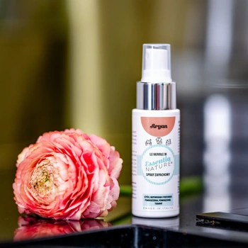 Odświeżacz w sprayu do tkanin i wnętrz o zapachu Argan 50 ml